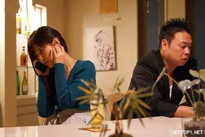 Gã chồng yếu, vợ tìm đến người tình củ